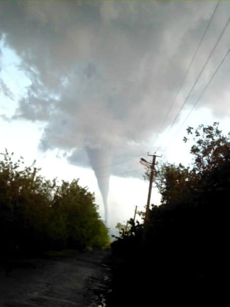 Image d'illustration pour Grêle et tornade en Pologne et en Ukraine